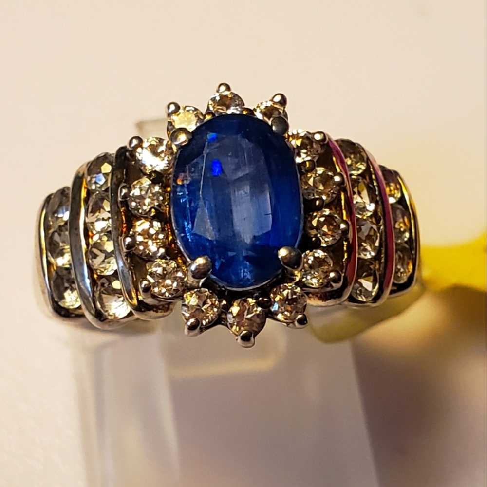 Like New Designer Signed Blue And White Topaz Halo Ring